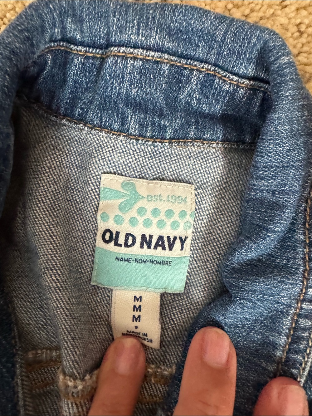 Girls denim jacket 🧥 - Picture 2 of 3